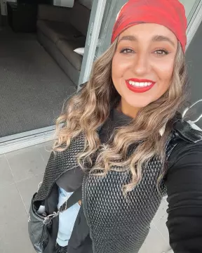 FeelMyHotness image 0